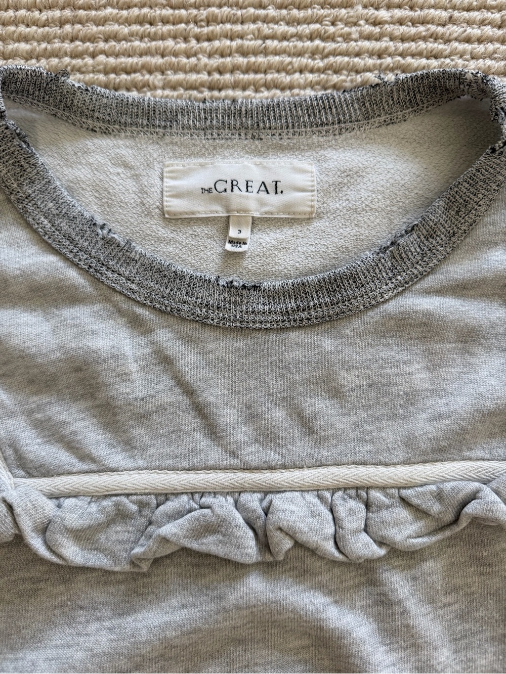 Shrunken Distressed Ruffle Bib Sweatshirt - Picture 4 of 8